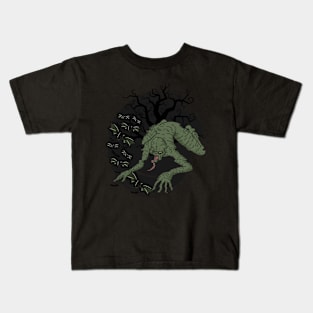 Scary green monster Halloween creepy Trick or treat horror Kids T-Shirt